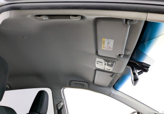 Подержанный автомобиль Toyota RAV4 2013 года (22 фото)
