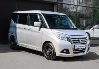 Подержанный автомобиль Suzuki Solio 2019 года (3 фото)