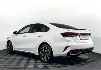 Подержанный автомобиль Kia K3 Sedan 2023 года (7 фото)