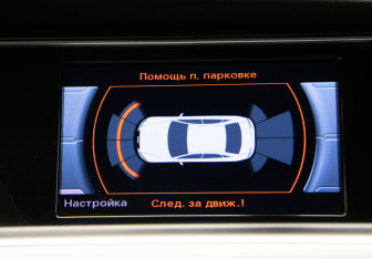 Подержанный автомобиль Audi A4 Sedan 2013 года (22 фото)