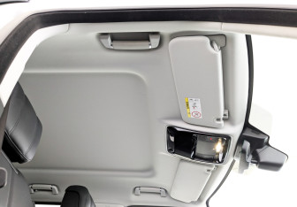 Подержанный автомобиль Land Rover Range Rover 2019 года (23 фото)