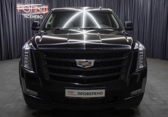 Подержанный автомобиль Cadillac Escalade Suv 2015 года (2 фото)