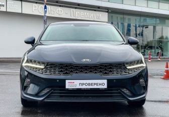 Подержанный автомобиль Kia K5 2020 года (2 фото)