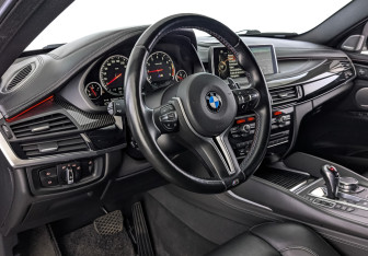 Подержанный автомобиль BMW X6 M 2016 года (15 фото)