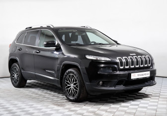 Подержанный автомобиль Jeep Cherokee 2014 года (3 фото)