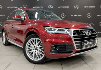 Подержанный автомобиль Audi Q5 2019 года (3 фото)
