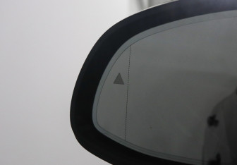 Подержанный автомобиль BMW X6 2019 года (21 фото)