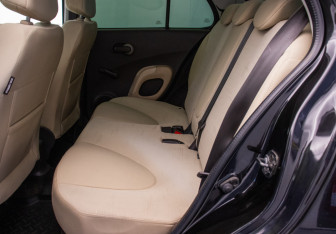 Подержанный автомобиль Nissan Micra Hatchback 2008 года (11 фото)