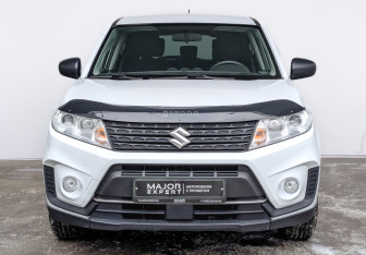 Подержанный автомобиль Suzuki Vitara 2021 года (2 фото)