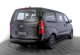 Подержанный автомобиль Hyundai H-1 2019 года (5 фото)