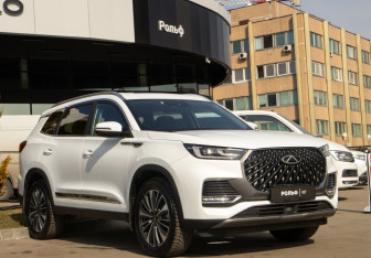 Подержанный автомобиль Chery Tiggo 8 Pro Max 2023 года (2 фото)