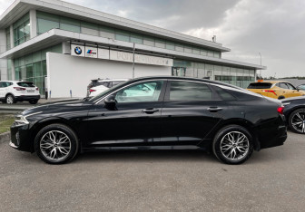 Подержанный автомобиль Kia K5 2021 года (8 фото)