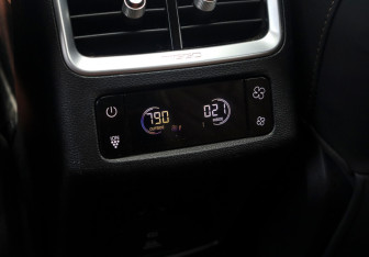 Подержанный автомобиль Chery Tiggo 8 Pro e+ 2023 года (13 фото)