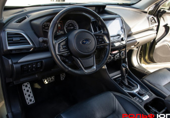 Подержанный автомобиль Subaru Forester Suv 2019 года (21 фото)