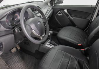 Подержанный автомобиль LADA (ВАЗ) Granta Liftback 2020 года (10 фото)