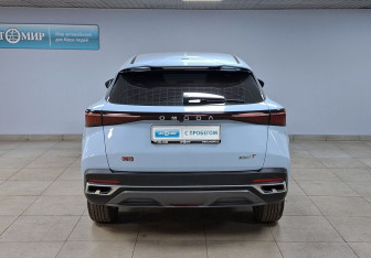 Подержанный автомобиль Omoda C5 2023 года (6 фото)