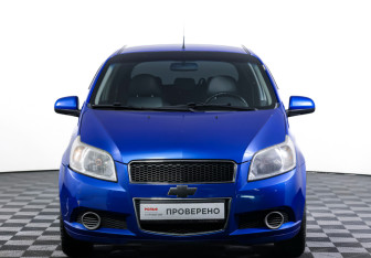 Подержанный автомобиль Chevrolet Aveo Hatchback 2010 года (2 фото)