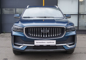 Подержанный автомобиль Geely Monjaro 2023 года (2 фото)