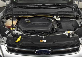 Подержанный автомобиль Ford Kuga 2014 года (7 фото)