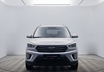 Подержанный автомобиль Hyundai Creta 2016 года (8 фото)