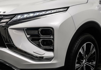 Подержанный автомобиль Mitsubishi Eclipse Cross 2021 года (7 фото)