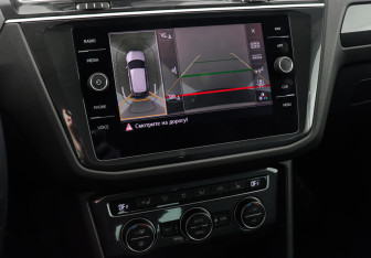 Подержанный автомобиль Volkswagen Tiguan 2017 года (14 фото)