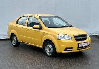 Подержанный автомобиль Chevrolet Aveo Sedan 2007 года (3 фото)
