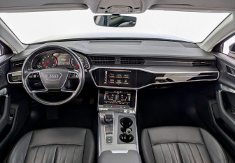 Подержанный автомобиль Audi A6 Sedan 2020 года (14 фото)
