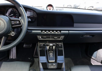 Подержанный автомобиль Porsche 911 Coupe 2021 года (15 фото)