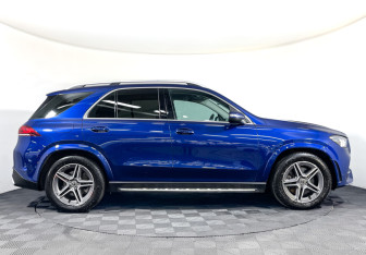 Подержанный автомобиль Mercedes-Benz GLE 2019 года (4 фото)