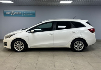 Подержанный автомобиль Kia Ceed Wagon 2016 года (8 фото)