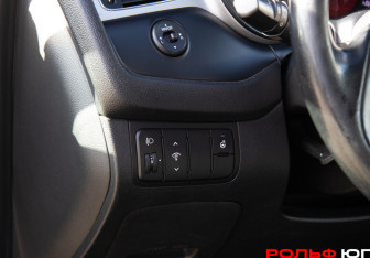Подержанный автомобиль Kia Ceed Wagon 2014 года (14 фото)
