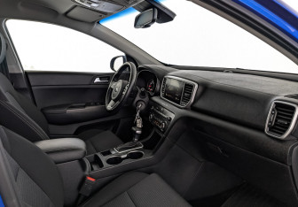 Подержанный автомобиль Kia Sportage 2021 года (12 фото)