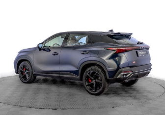 Подержанный автомобиль Omoda C5 2023 года (7 фото)