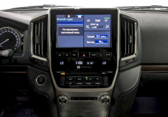 Подержанный автомобиль Toyota Land Cruiser Suv 2016 года (27 фото)