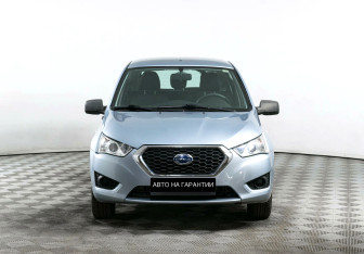 Подержанный автомобиль Datsun mi-DO 2015 года (2 фото)