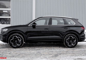 Новый Volkswagen Touareg 2025 (2 фото)