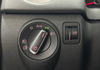 Подержанный автомобиль Volkswagen Tiguan 2010 года (21 фото)