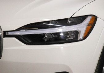 Подержанный автомобиль Volvo XC60 2021 года (9 фото)