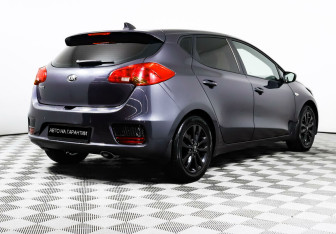 Подержанный автомобиль Kia Ceed Hatchback 2018 года (5 фото)