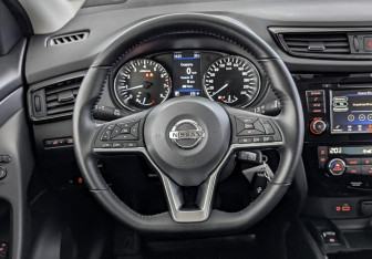Подержанный автомобиль Nissan Qashqai 2022 года (22 фото)