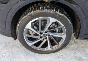 Новый Audi Q5 2025 (7 фото)