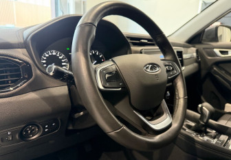 Подержанный автомобиль Chery Tiggo 4 2022 года (12 фото)