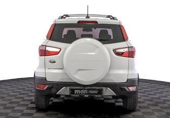 Подержанный автомобиль Ford EcoSport 2018 года (6 фото)