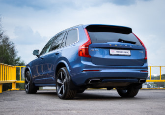 Подержанный автомобиль Volvo XC90 2019 года (6 фото)