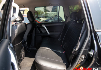 Подержанный автомобиль Toyota Land Cruiser Prado 2013 года (8 фото)