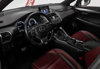 Подержанный автомобиль Lexus NX 2017 года (8 фото)
