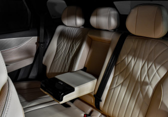 Подержанный автомобиль Jaecoo J8 2024 года (20 фото)