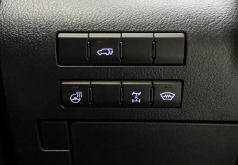 Подержанный автомобиль Lexus RX 2022 года (14 фото)