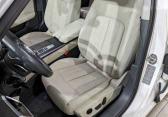 Подержанный автомобиль Audi A6 Sedan 2020 года (10 фото)